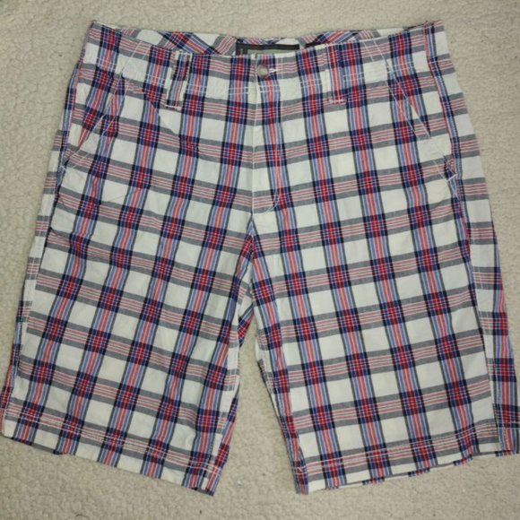 Old Navy Men's Classic cargo shorts, loose fit with 34" waist - Picture 1 of 9